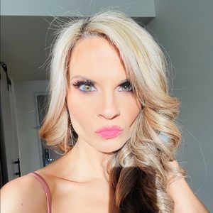 DaNa💕Posh Ambassador!!💕
